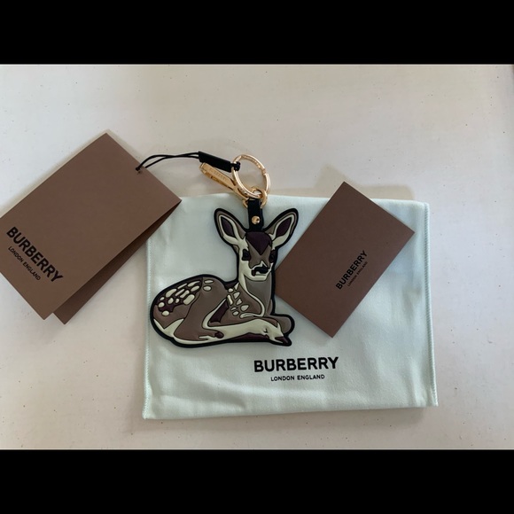 burberry deer bag